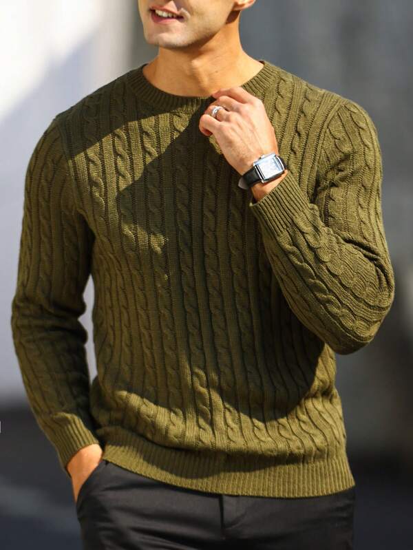 Kabel-knit Pullover
